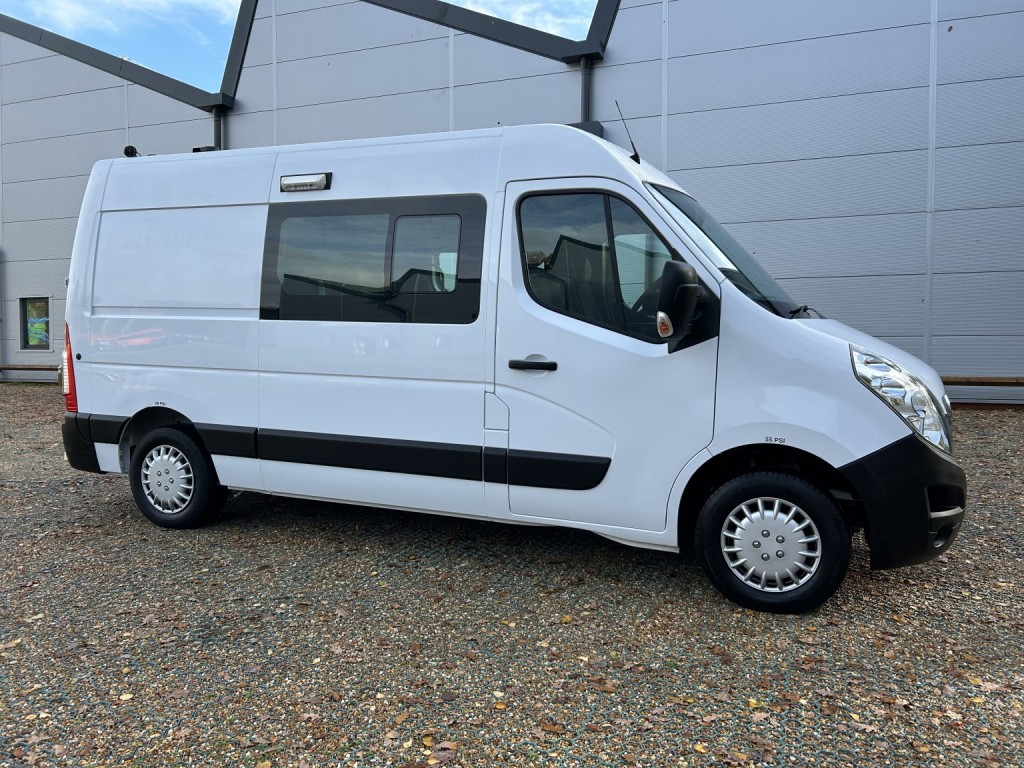 View VAUXHALL MOVANO 2.3 CDTi 130 WELFARE CREWCAB VAN