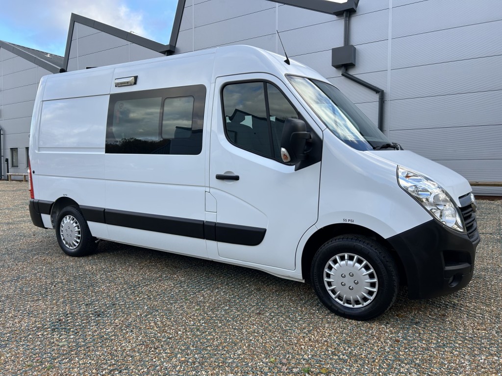 View VAUXHALL MOVANO 2.3 CDTi WELFARE CREWCAB