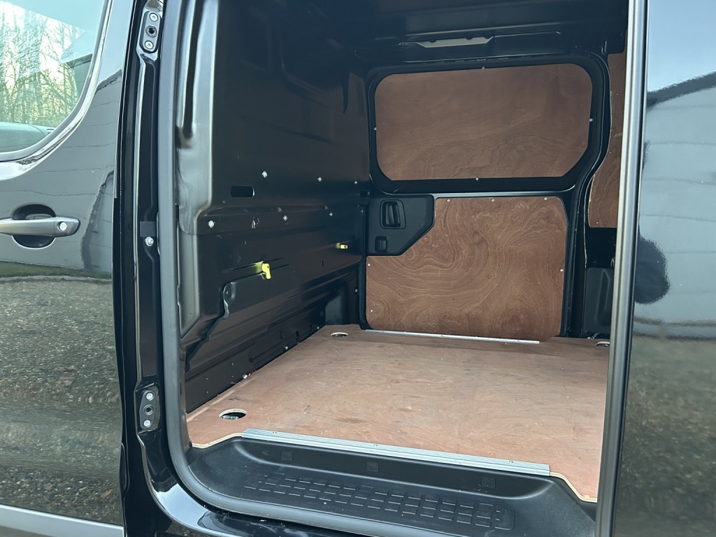 PEUGEOT EXPERT 2.0 BlueHDi 1400 Professional 2021