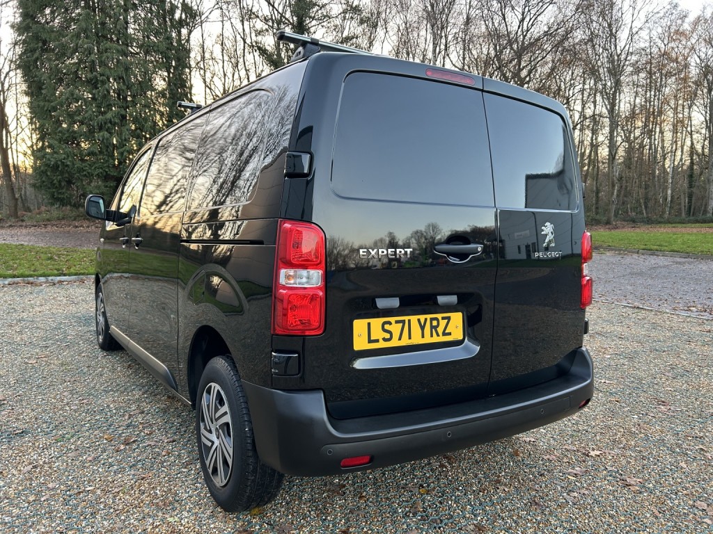 PEUGEOT EXPERT 2.0 BlueHDi 1400 Professional 2021