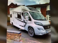 SWIFT ESCAPE 674
