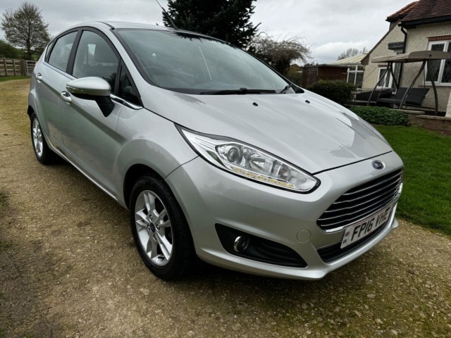 FORD FIESTA 1.25 Zetec Euro 6 5dr