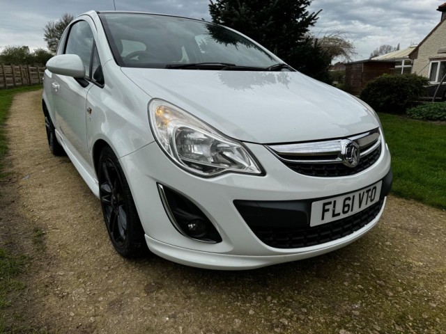 VAUXHALL CORSA 1.2i 16v Limited Edition 3dr (a/c)