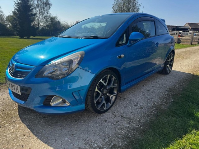 VAUXHALL CORSA 1.6T 16V VXR Euro 5 3dr