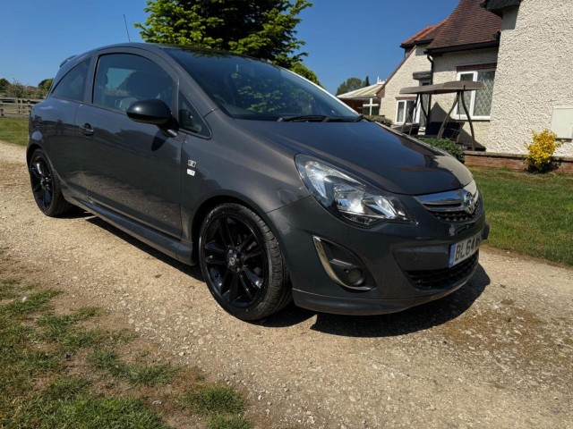 VAUXHALL CORSA 1.2 16V Limited Edition Euro 5 3dr