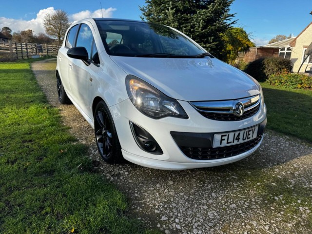 VAUXHALL CORSA 1.2 16V Limited Edition Euro 5 5dr