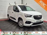 VAUXHALL COMBO 1.5 Turbo D 2000 Sportive (2022/22)