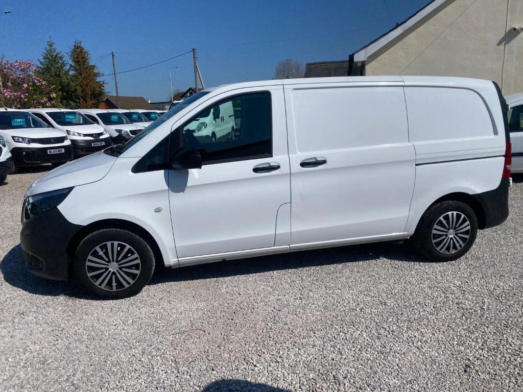 MERCEDES-BENZ VITO