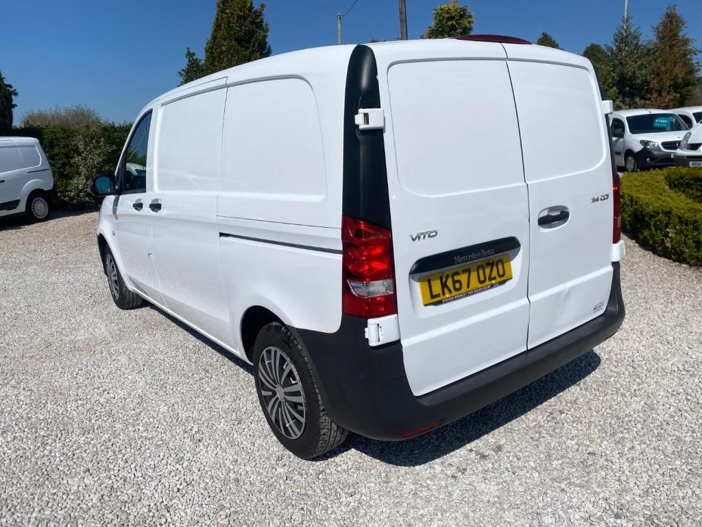 MERCEDES-BENZ VITO