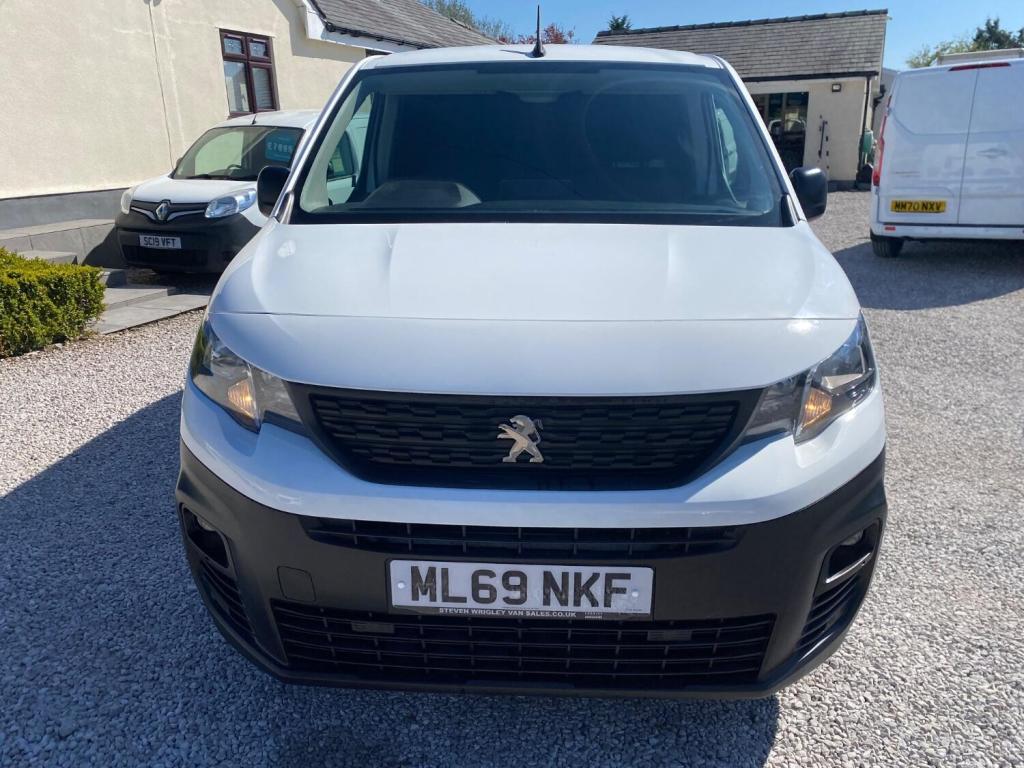 PEUGEOT PARTNER