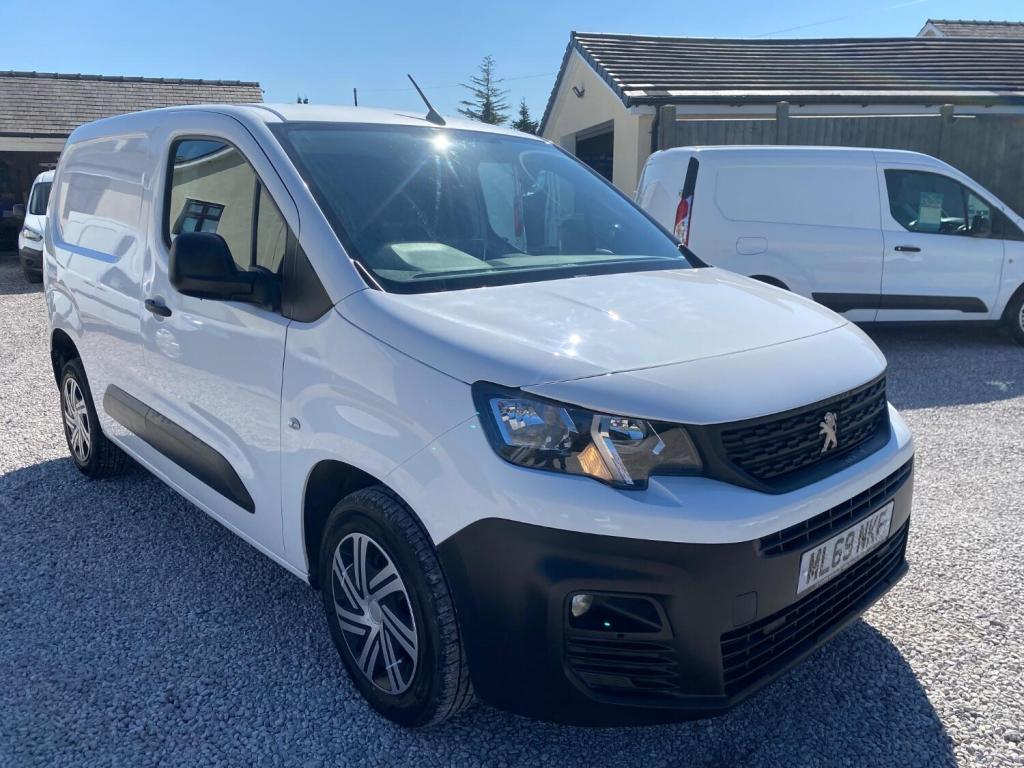 PEUGEOT PARTNER