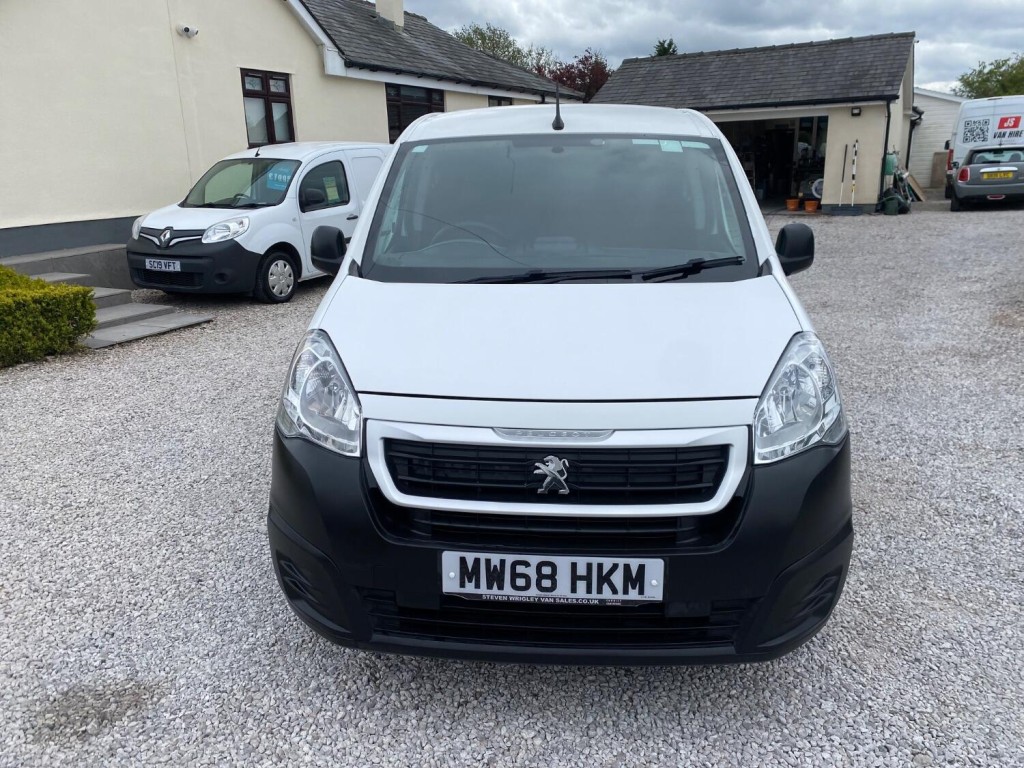 PEUGEOT PARTNER