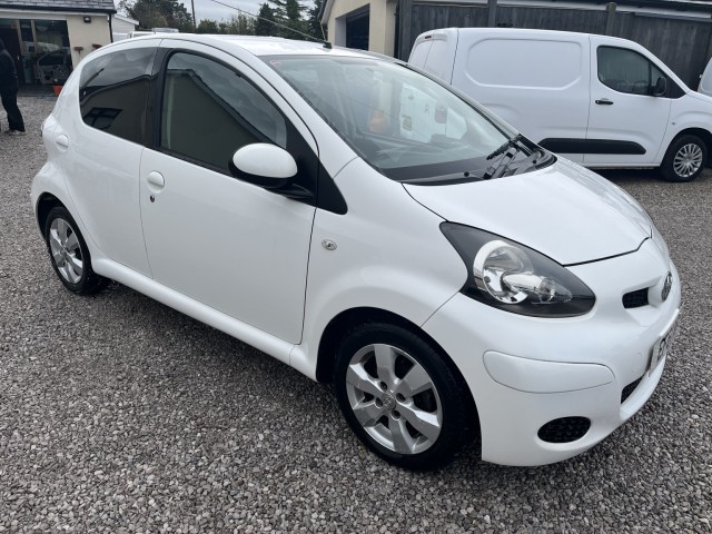 TOYOTA AYGO