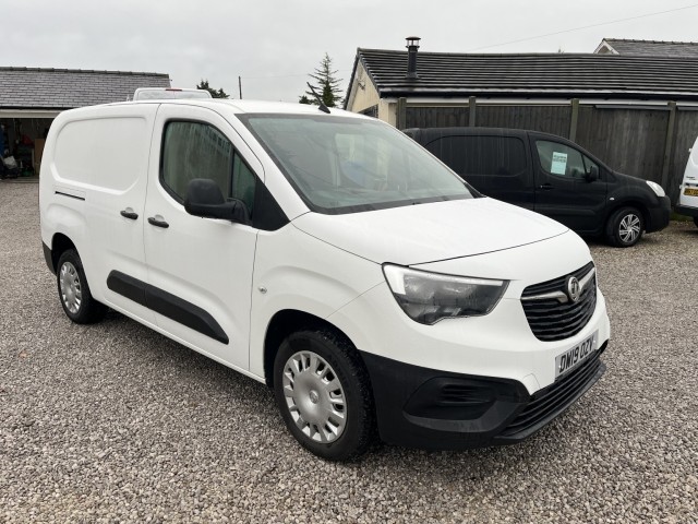VAUXHALL COMBO