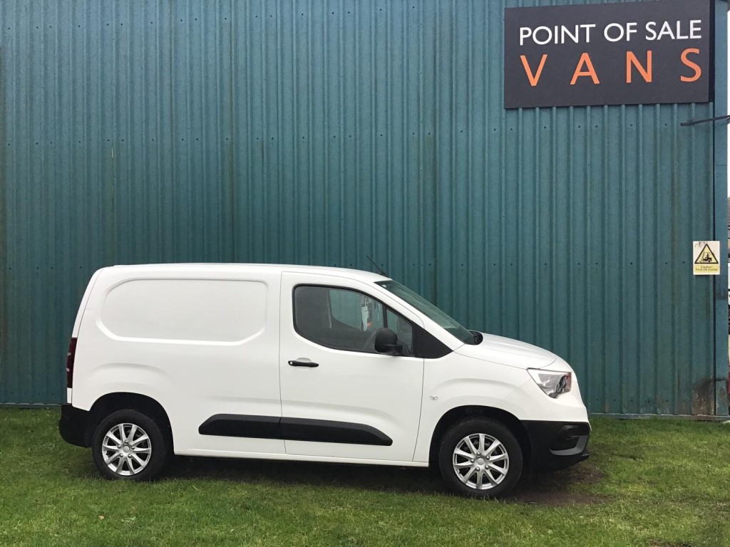 View VAUXHALL COMBO Drive Away Today Or We'll Deliver it!!!