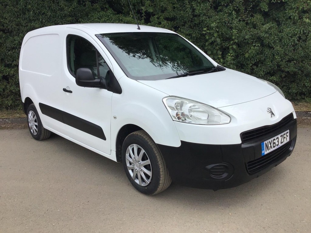 View PEUGEOT PARTNER 1.6 HDi 850 S NO VAT TO PAY!!! FREE DELIVERY, Cam Belt Kit Replaced