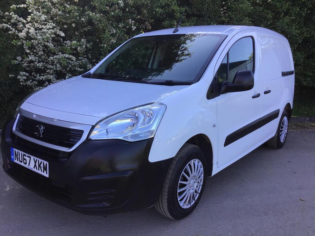 View PEUGEOT PARTNER 1.6 BlueHDi 854 Professional DRIVE AWAY TODAY!!!!!!!