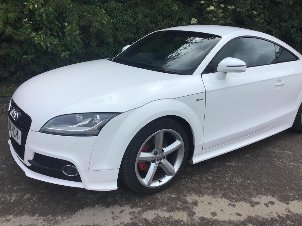 View AUDI TT 2.0 TDI S line