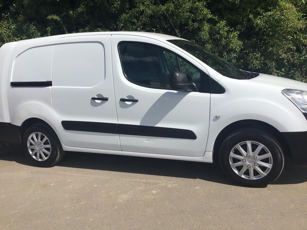 View CITROEN BERLINGO 1.6 BlueHDi 750 LX Enterprise L2 LWB Air Con Euro 6 NO VAT TO PAY!!!!!
