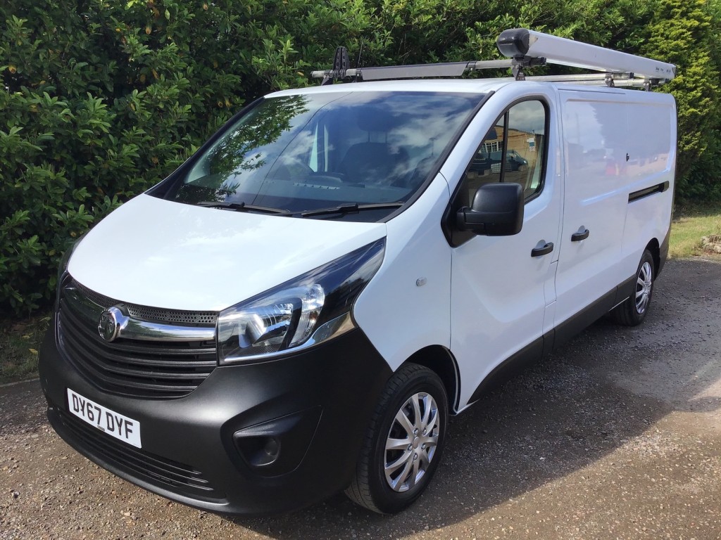 View VAUXHALL VIVARO L2H1 2900 CDTI LONG WHEEL BASE EURO 6
