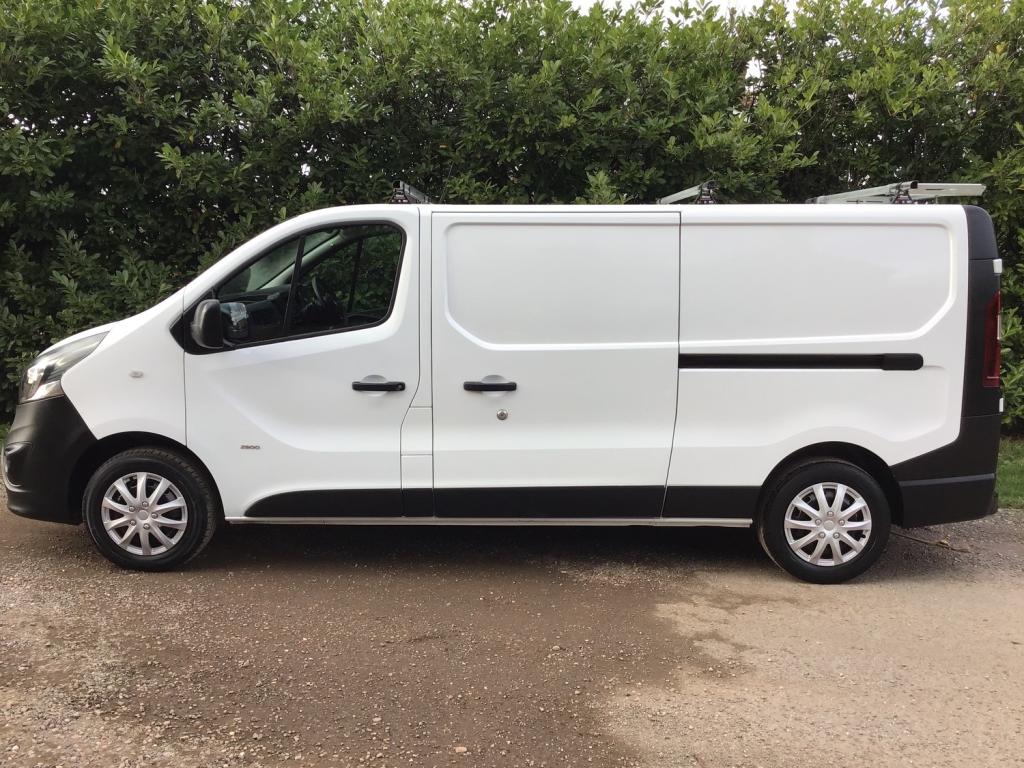 View VAUXHALL VIVARO 1.6 CDTI EURO 6 L2H1 2900 CDTI ULEZ COMPLIANT LWB