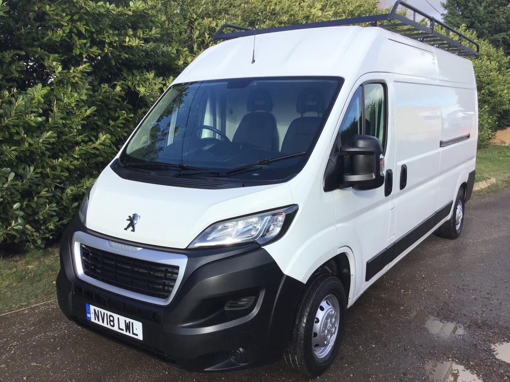 View PEUGEOT BOXER PEUGEOT BOXER 2.0 BLUE HDI 335 L3H2 EURO6, PROFESSIONAL VAN, AIR-CON, SAT-NAV, CRUISE CONTROL,