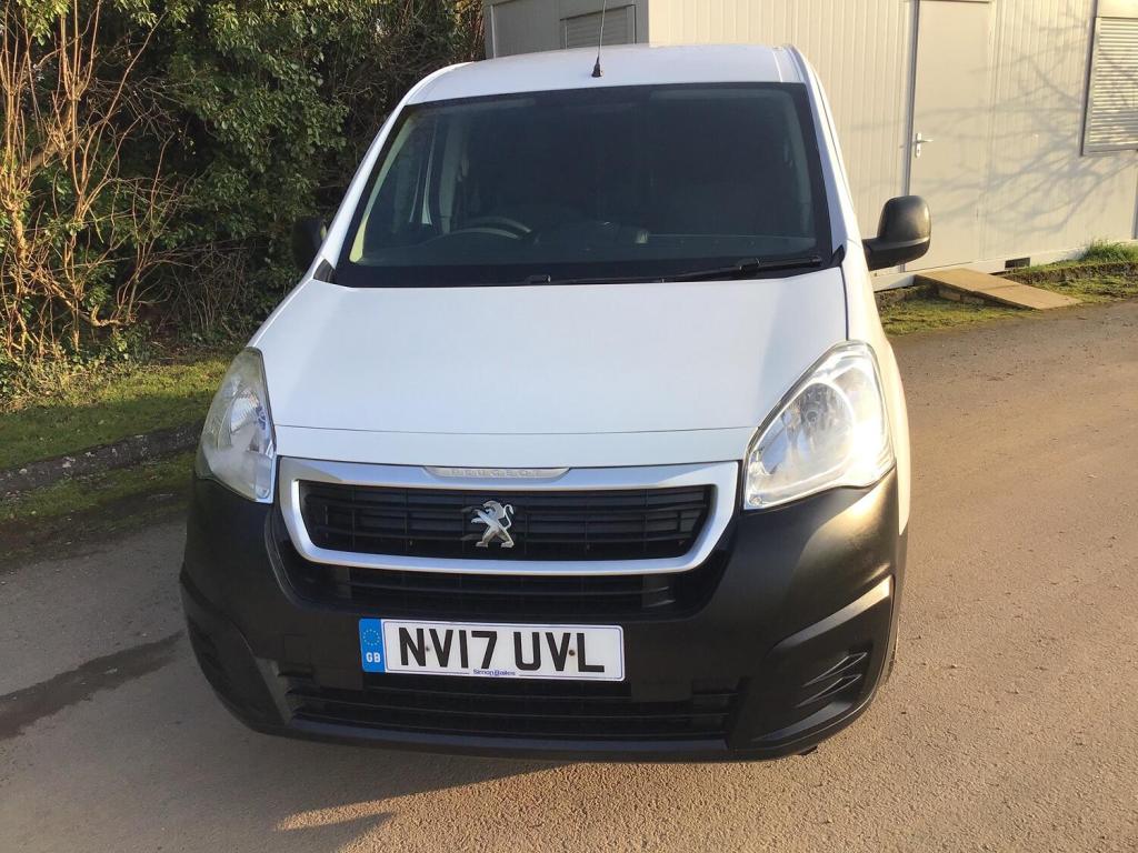 View PEUGEOT PARTNER 1.6 BLUE HDI 750S 100PS L2 EURO6 LONG WHEEL BASE VAN, ULEZ CAZ COMPLIANT  1 OWNER, FSH NO VAT TO PAY
