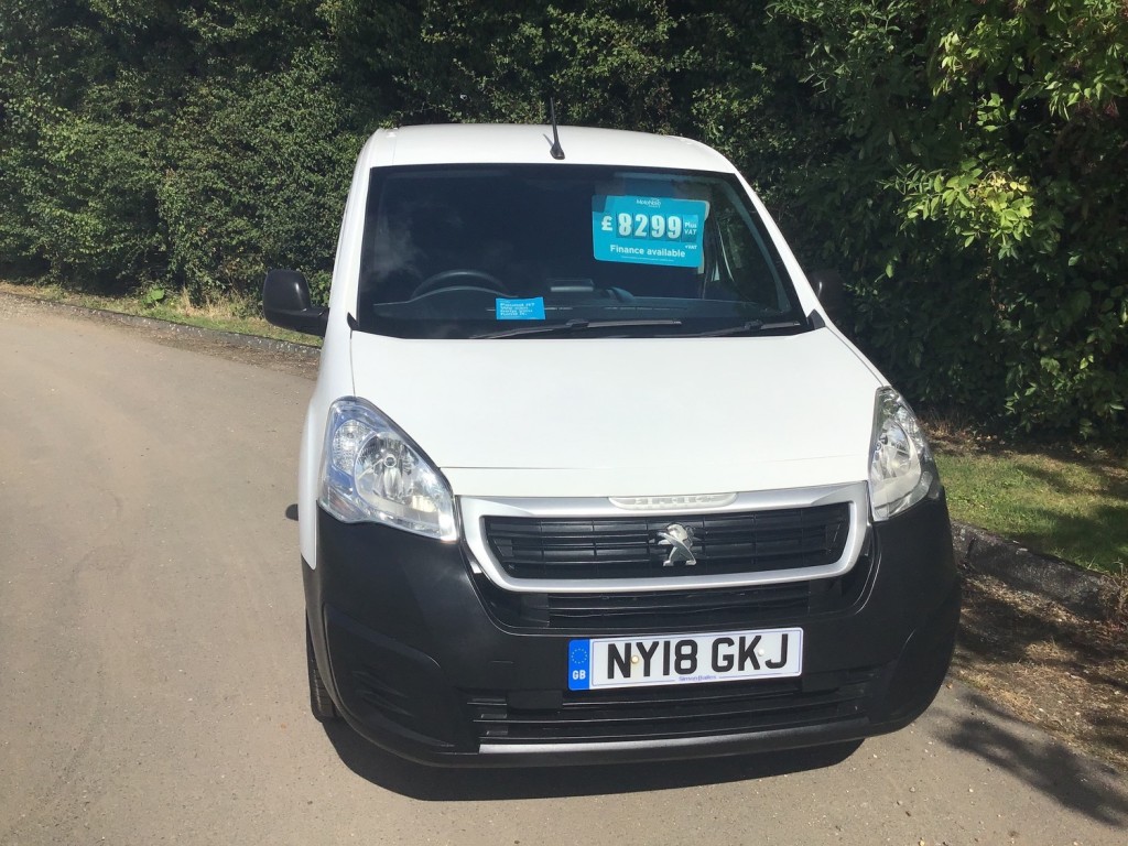 View PEUGEOT PARTNER BLUE HDI PROFESSIONAL L1 EURO 6 So ULEZ Compliant