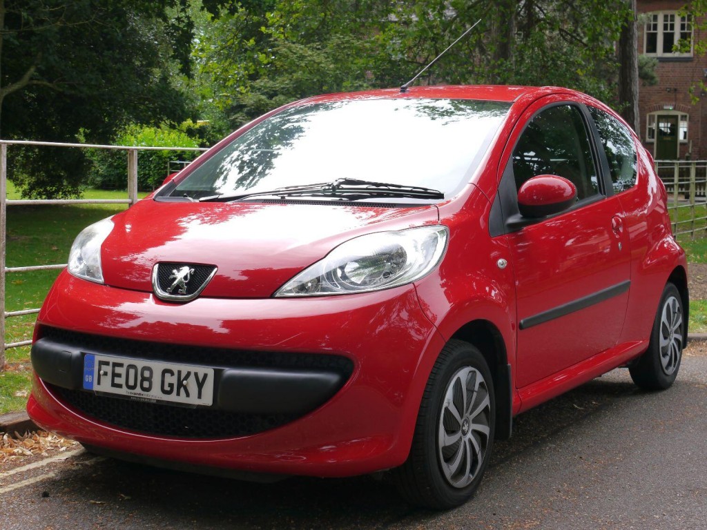 View PEUGEOT 107 1.0 12V Urban
