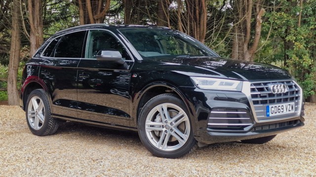 AUDI