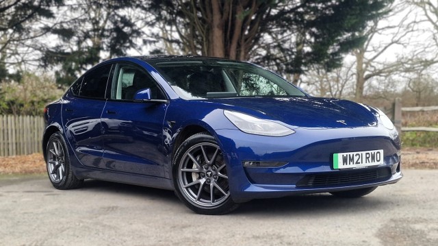 TESLA MODEL 3 (Dual Motor) Long Range Saloon 4dr Electric Auto 4WDE (346 ps) (2021/21)