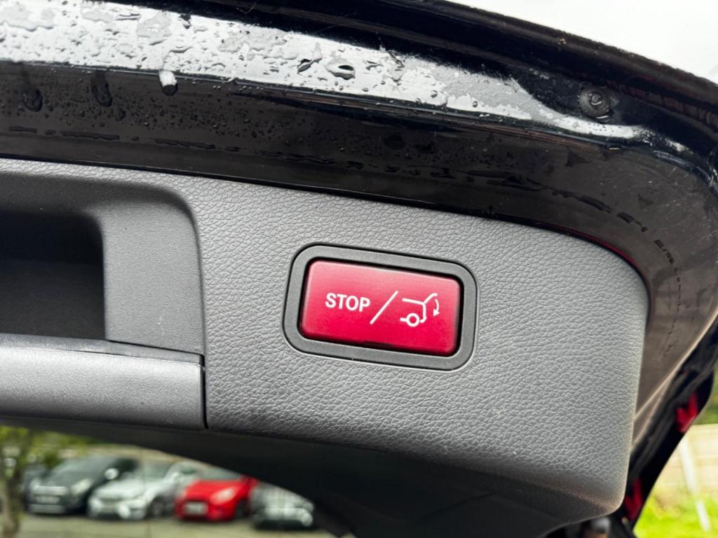 MERCEDES-BENZ GLA CLASS