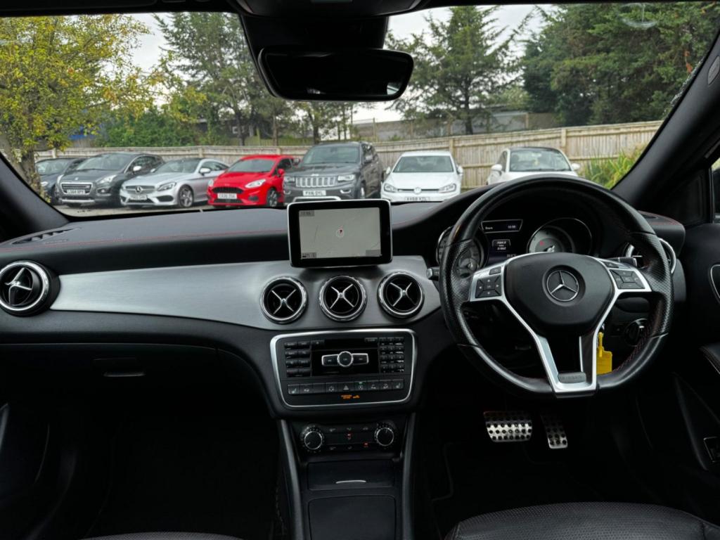 MERCEDES-BENZ GLA CLASS