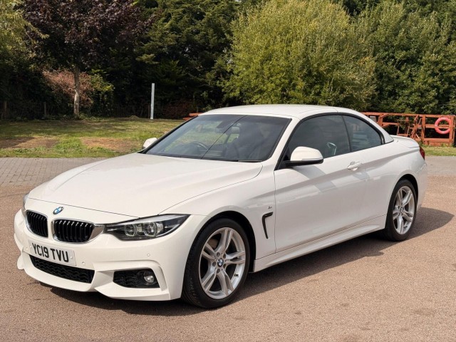 BMW 4 SERIES