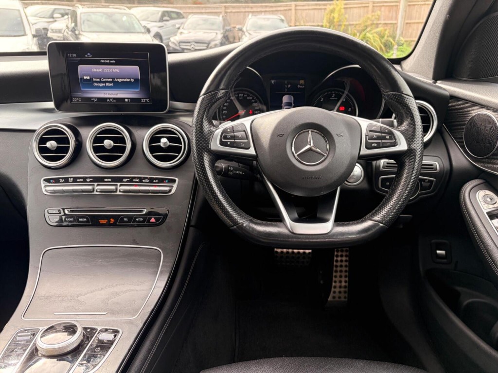 MERCEDES-BENZ GLC