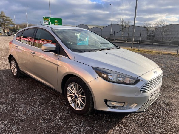 View FORD FOCUS 1.5 TDCi Zetec Edition
