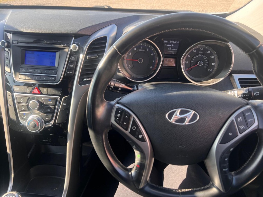 HYUNDAI I30 1.4 Active 2012