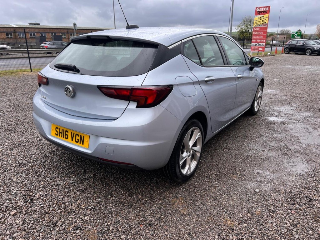 VAUXHALL ASTRA 1.4 i SRi 2016