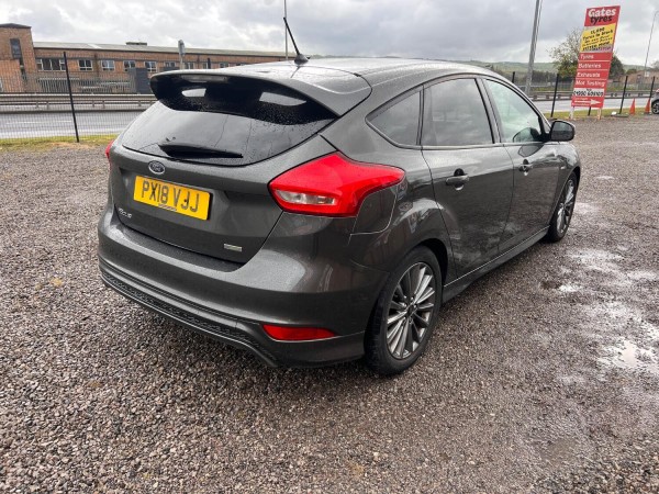 View FORD FOCUS 1.0 T EcoBoost ST-Line