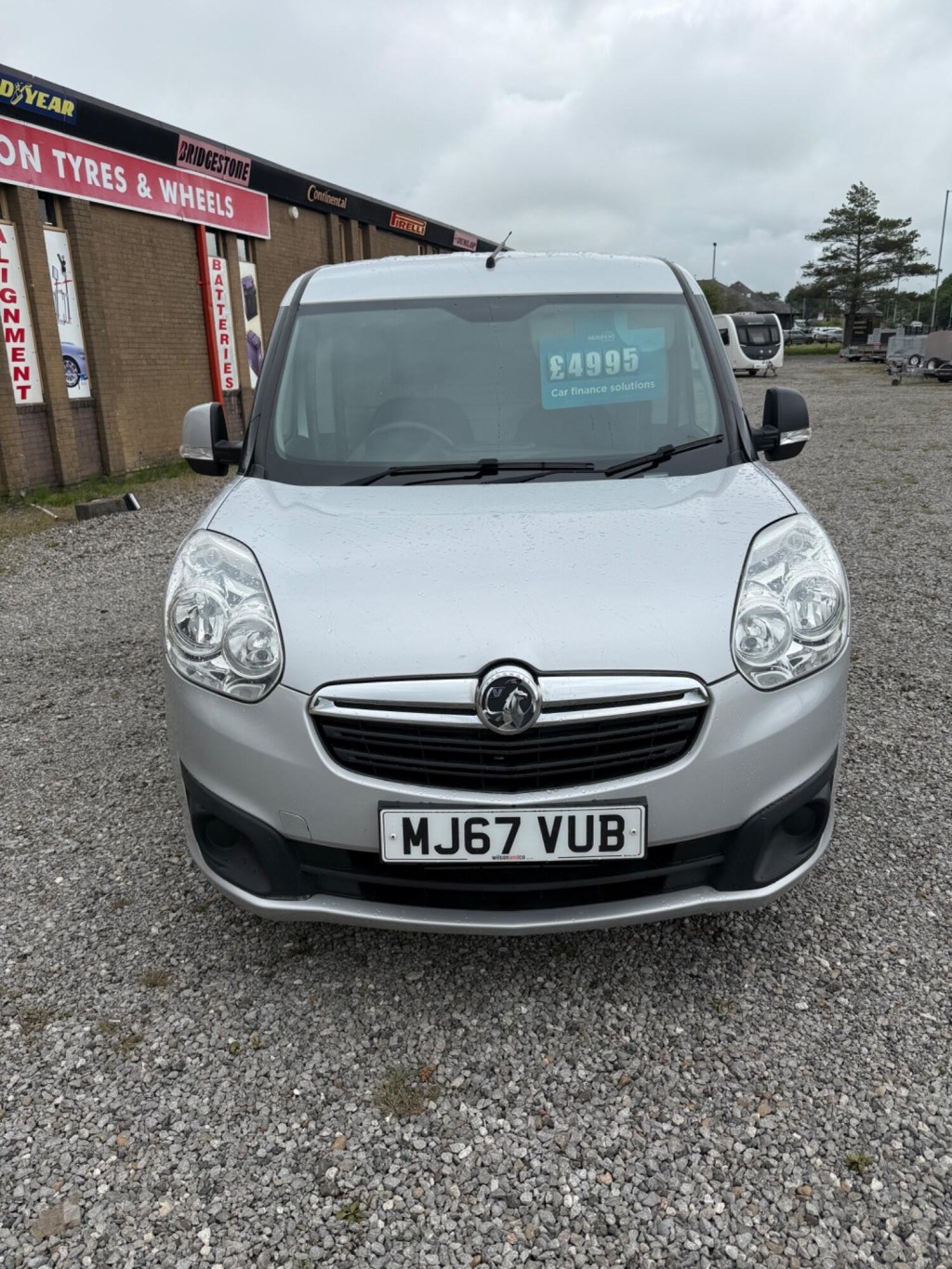 VAUXHALL COMBO 1.3 2017