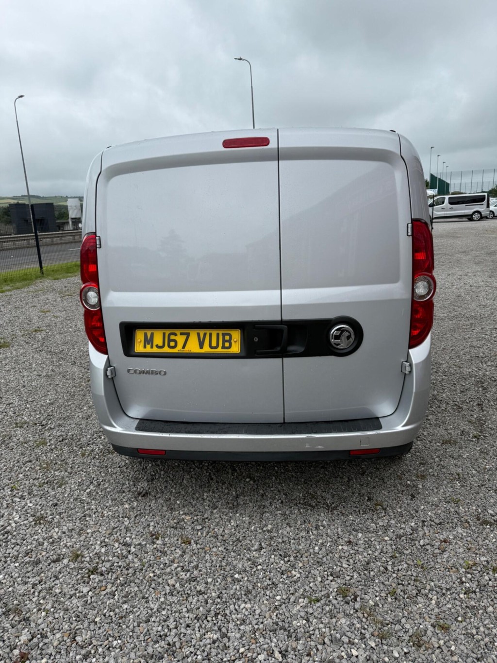 VAUXHALL COMBO 1.3 2017