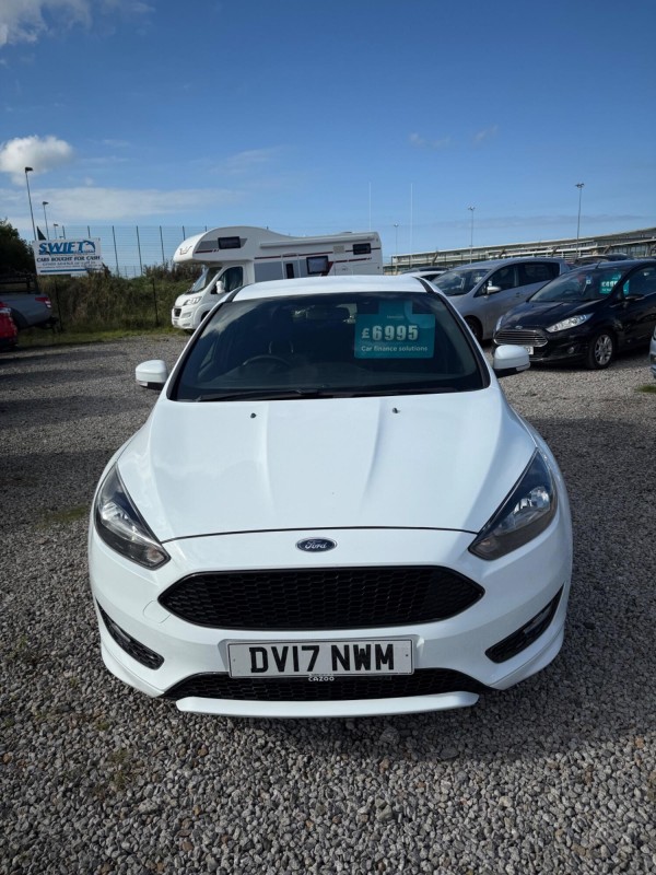 View FORD FOCUS 1.0 T EcoBoost ST-Line