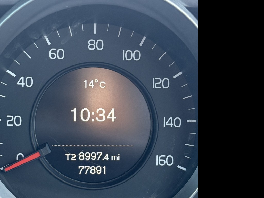 VOLVO V40 1.6 D2 SE 2013