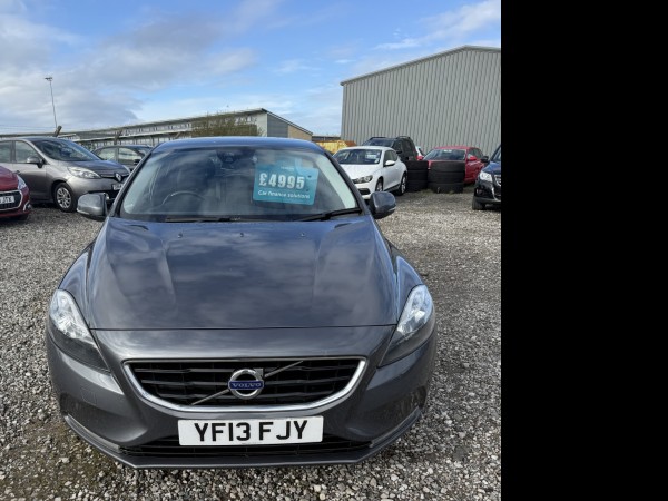View VOLVO V40 1.6 D2 SE