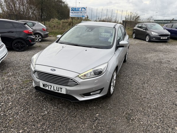 View FORD FOCUS 1.0 T EcoBoost Titanium X