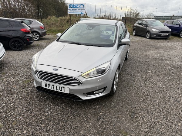 View FORD FOCUS 1.0 T EcoBoost Titanium X