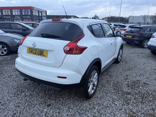 View NISSAN JUKE 1.6 Acenta Premium