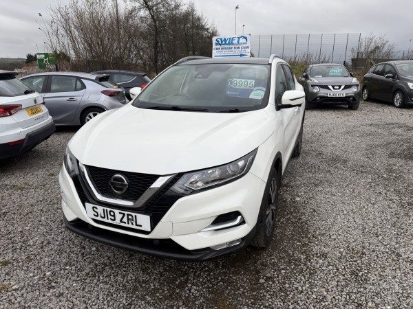View NISSAN QASHQAI 1.3 DIG-T N-Connecta