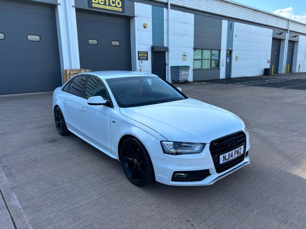 View AUDI A4 2.0 TDI Black Edition