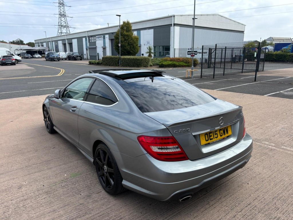 MERCEDES-BENZ C CLASS